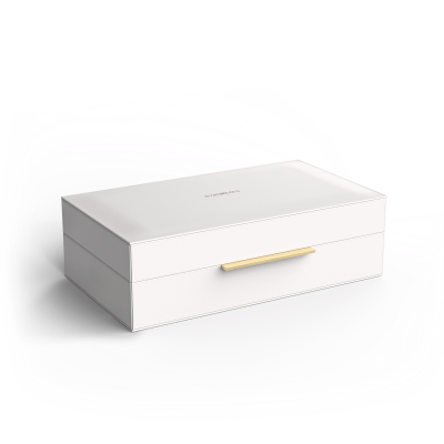 Brownie 0939850 Универсальная коробка BOX L 9,5x30x18 см,  Цвет белый, искусственная кожа